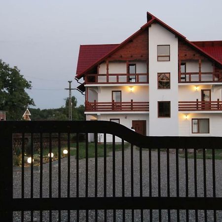 Poeme Hotel Sighetu Marmatiei Exterior photo